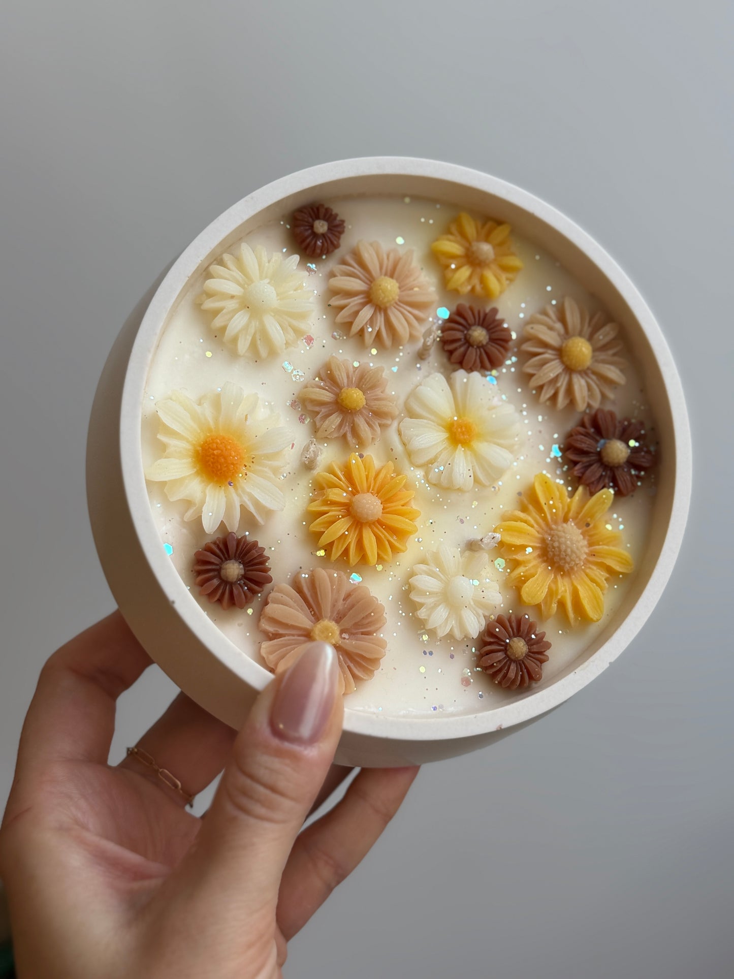 Jesmonia Candle - Gingerbread Dream