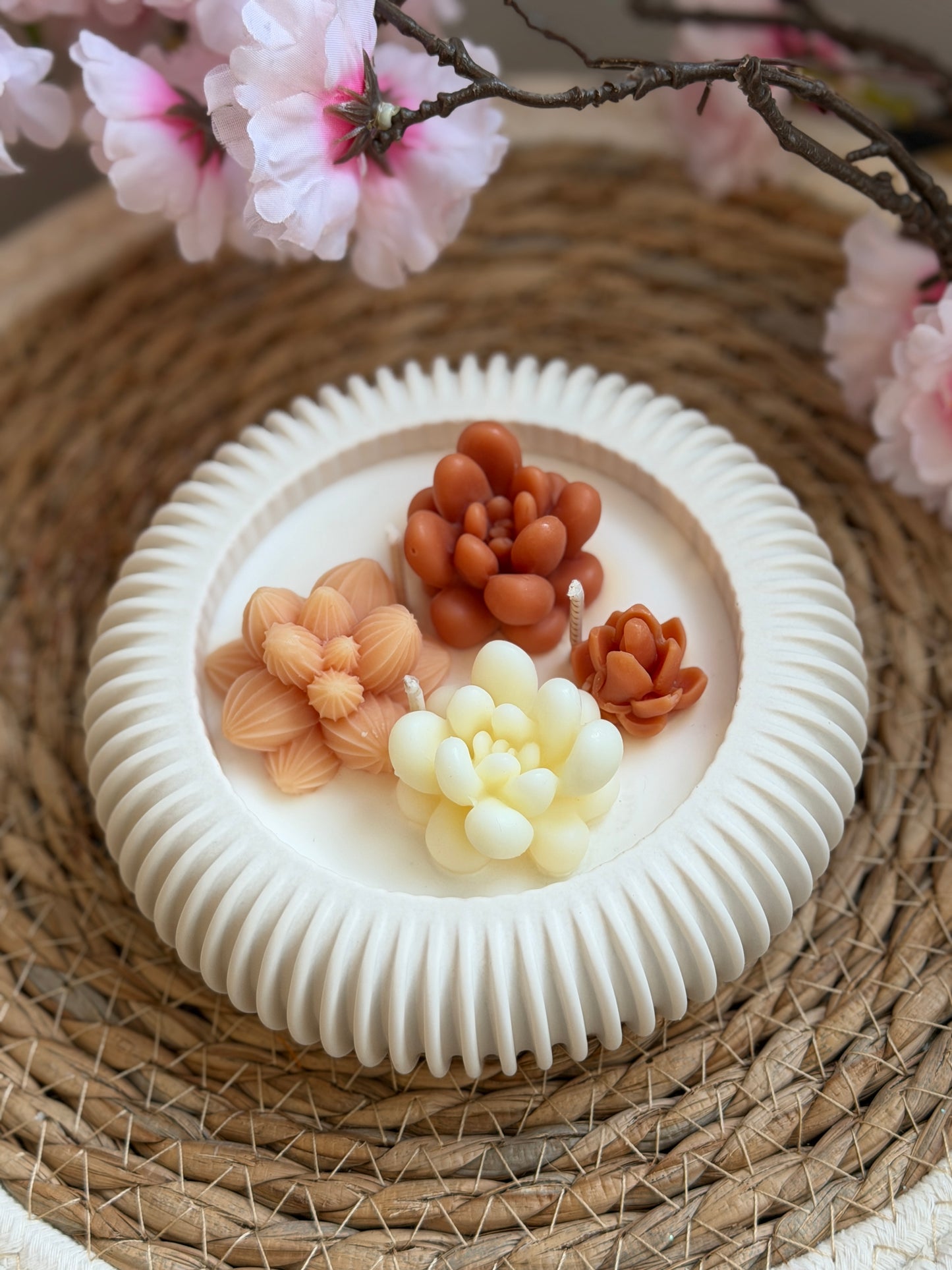Jesmonia Candle - Gourmet Musk